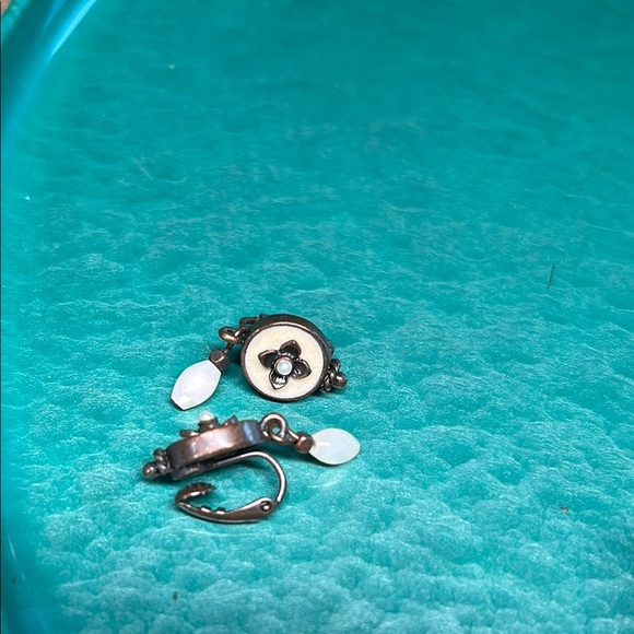 Elegant White and Bronze Dangle Earrings - Picture 13 of 13